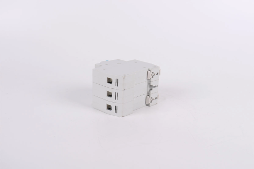 Mini Circuit breaker C65 3P
